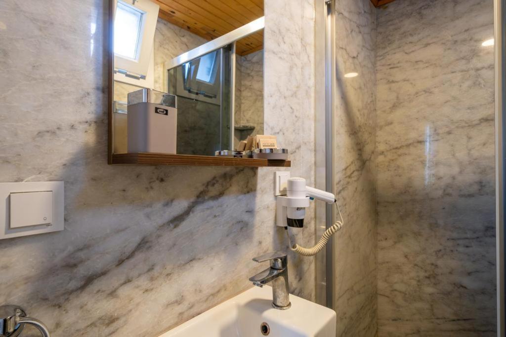 Mucho Boutique Hotel Бодрум Экстерьер фото